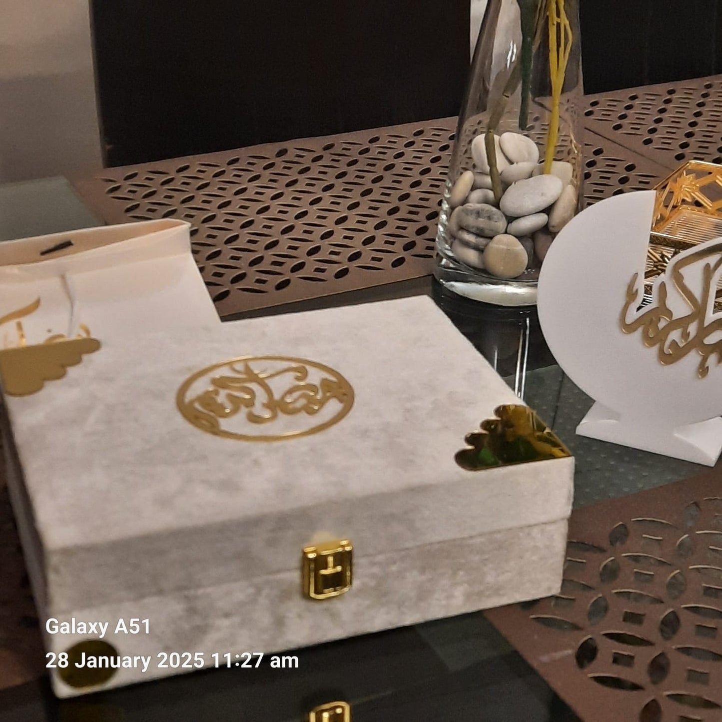 Ramazan wooden velvet sets