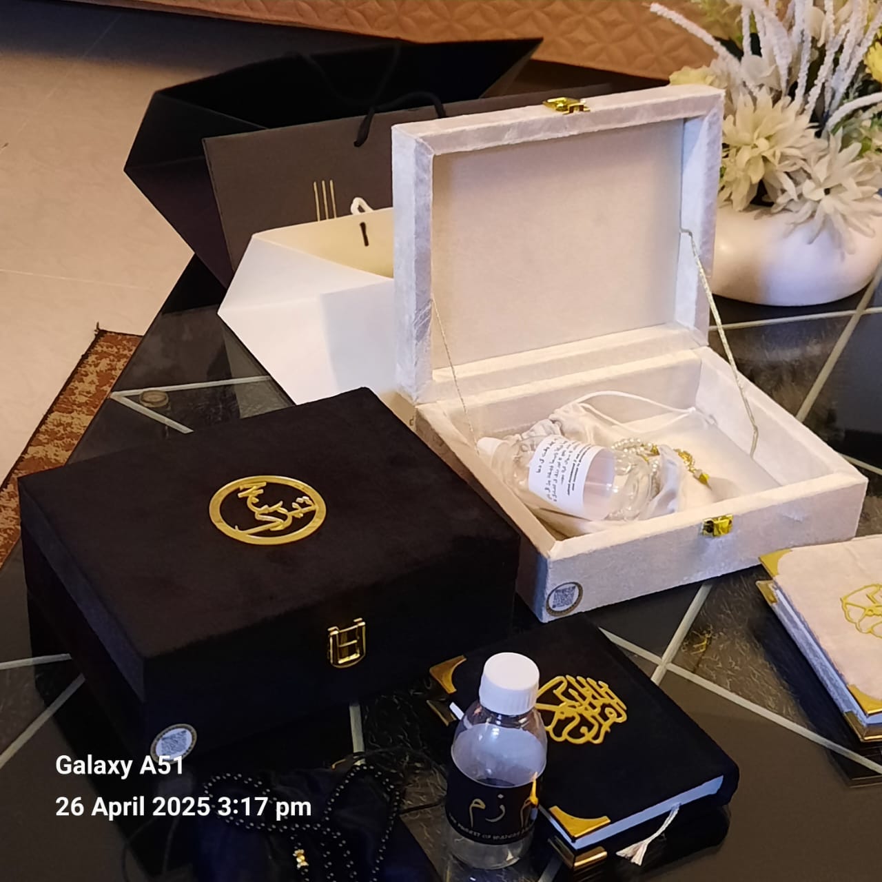 Umrah Executive velvet tabarruk box