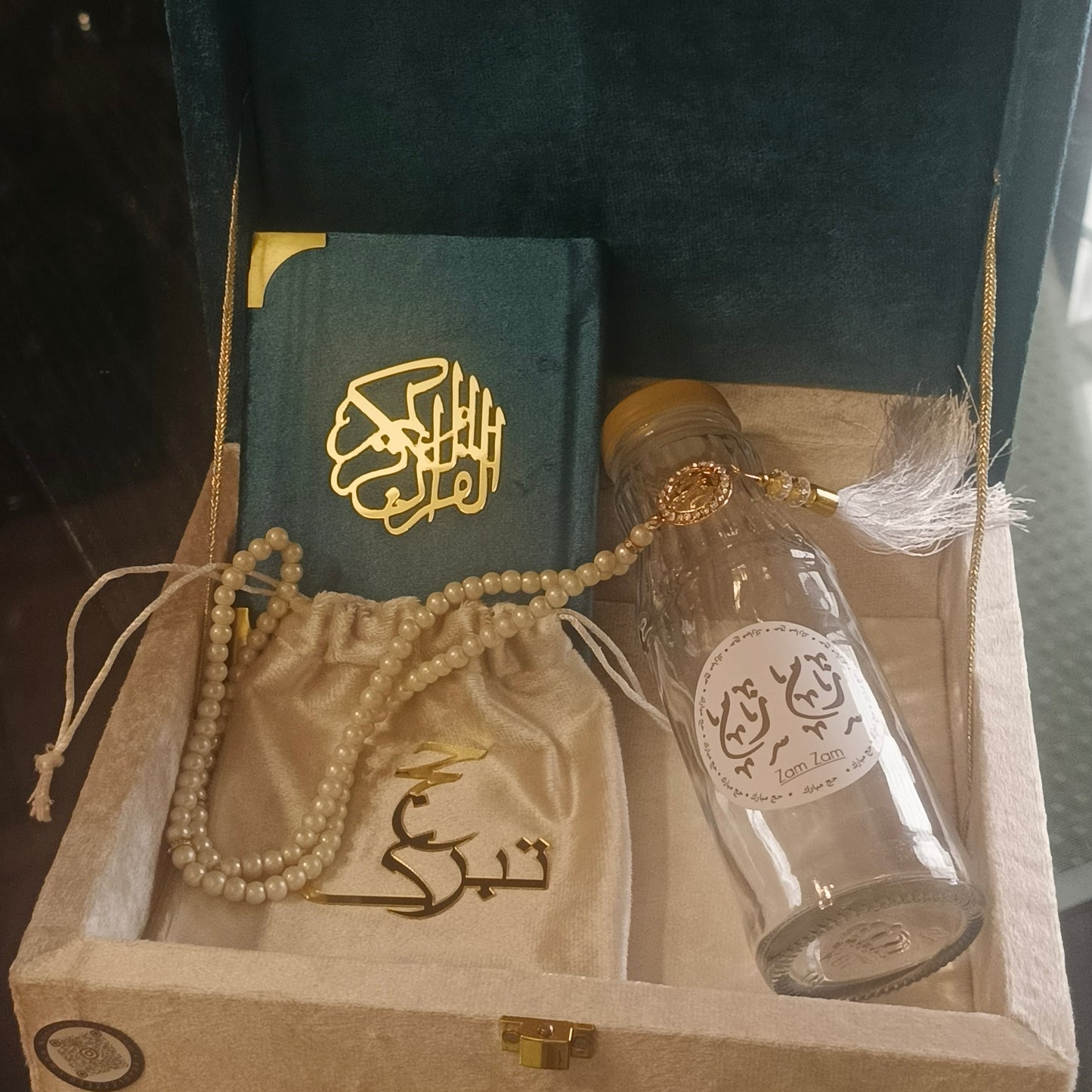 Wooden velvet excuiset Embroidered box