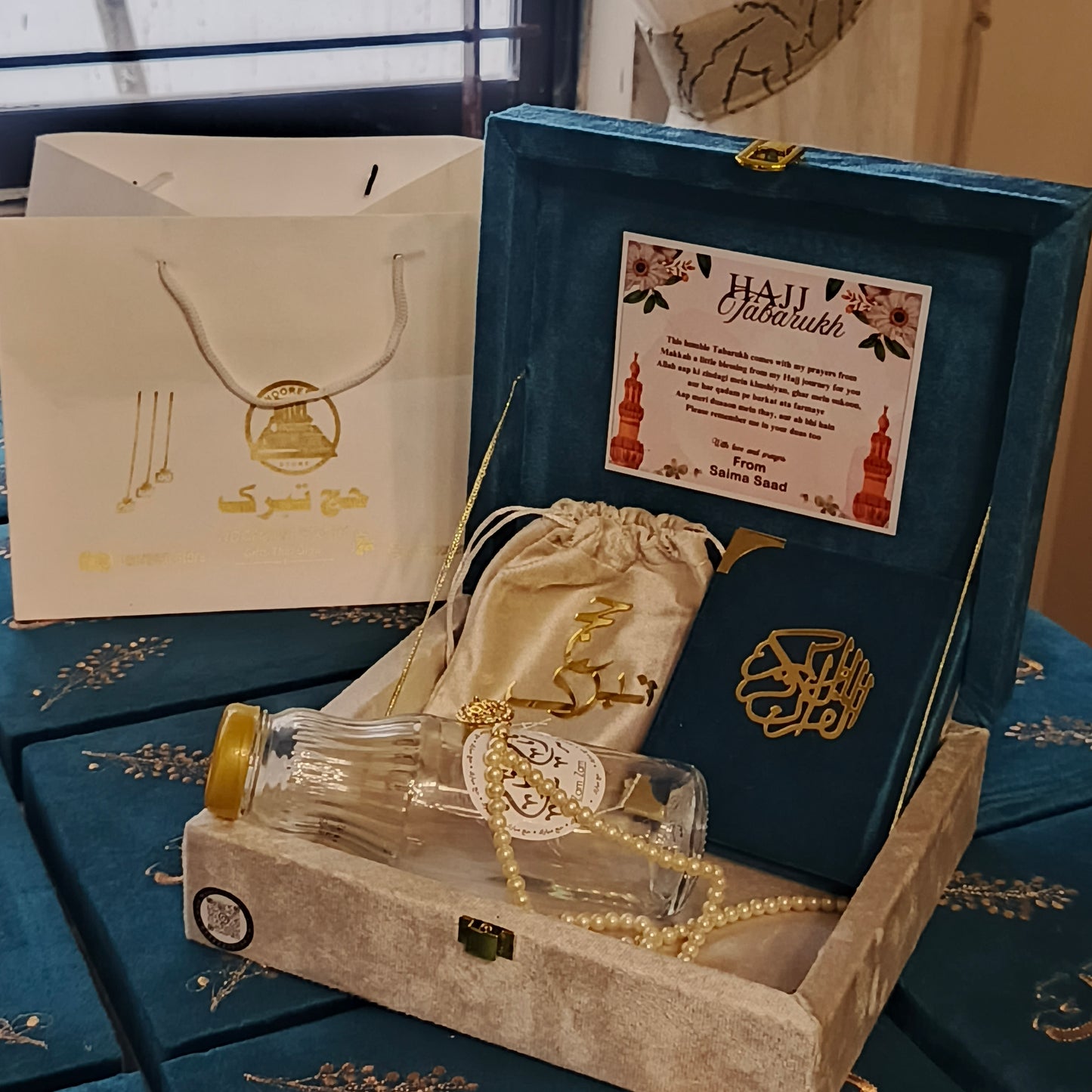 Wooden velvet excuiset Embroidered box