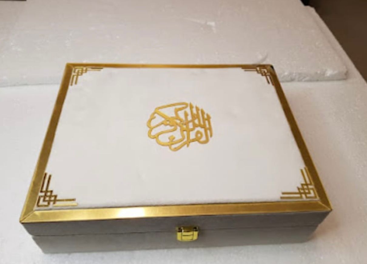 Walvet Quran Pak With 100 Beads Tasbeeh With Box