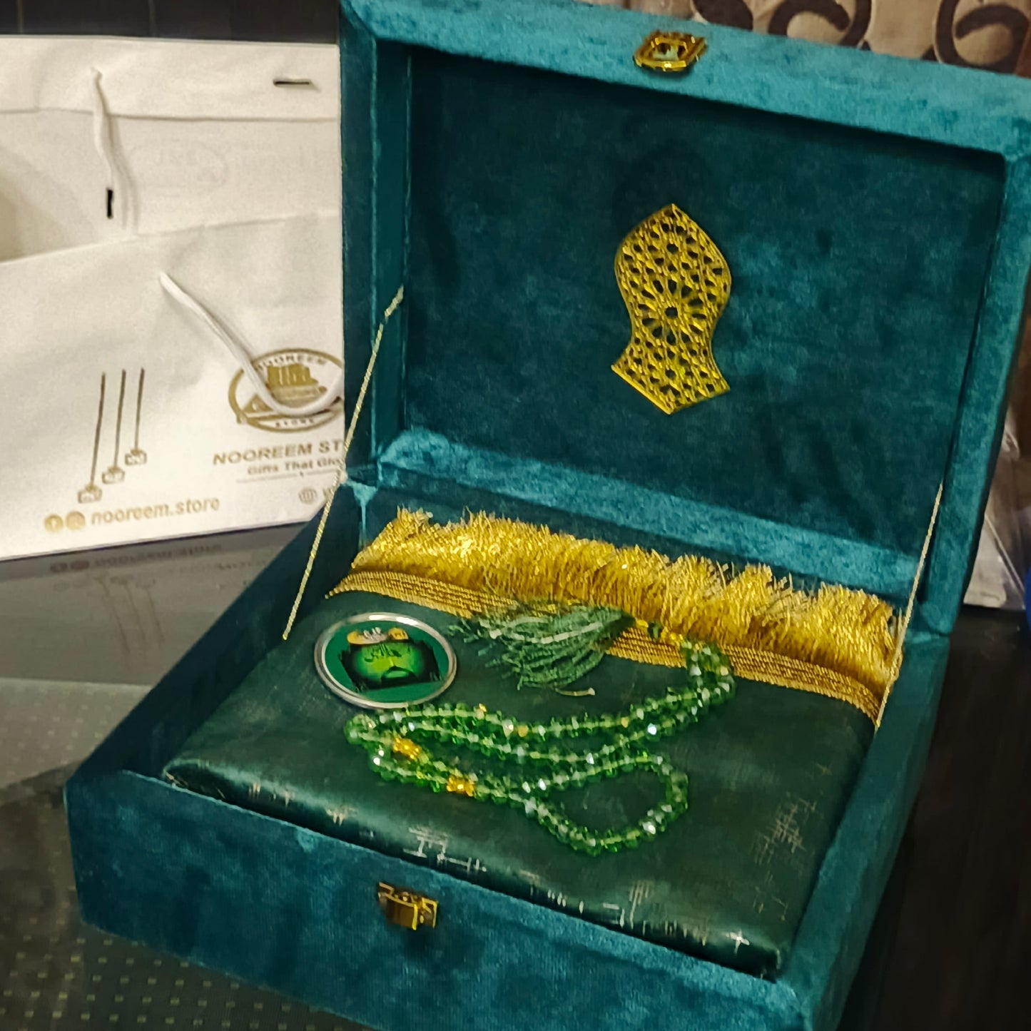 Rabi ul awal beautiful wooden velvet set