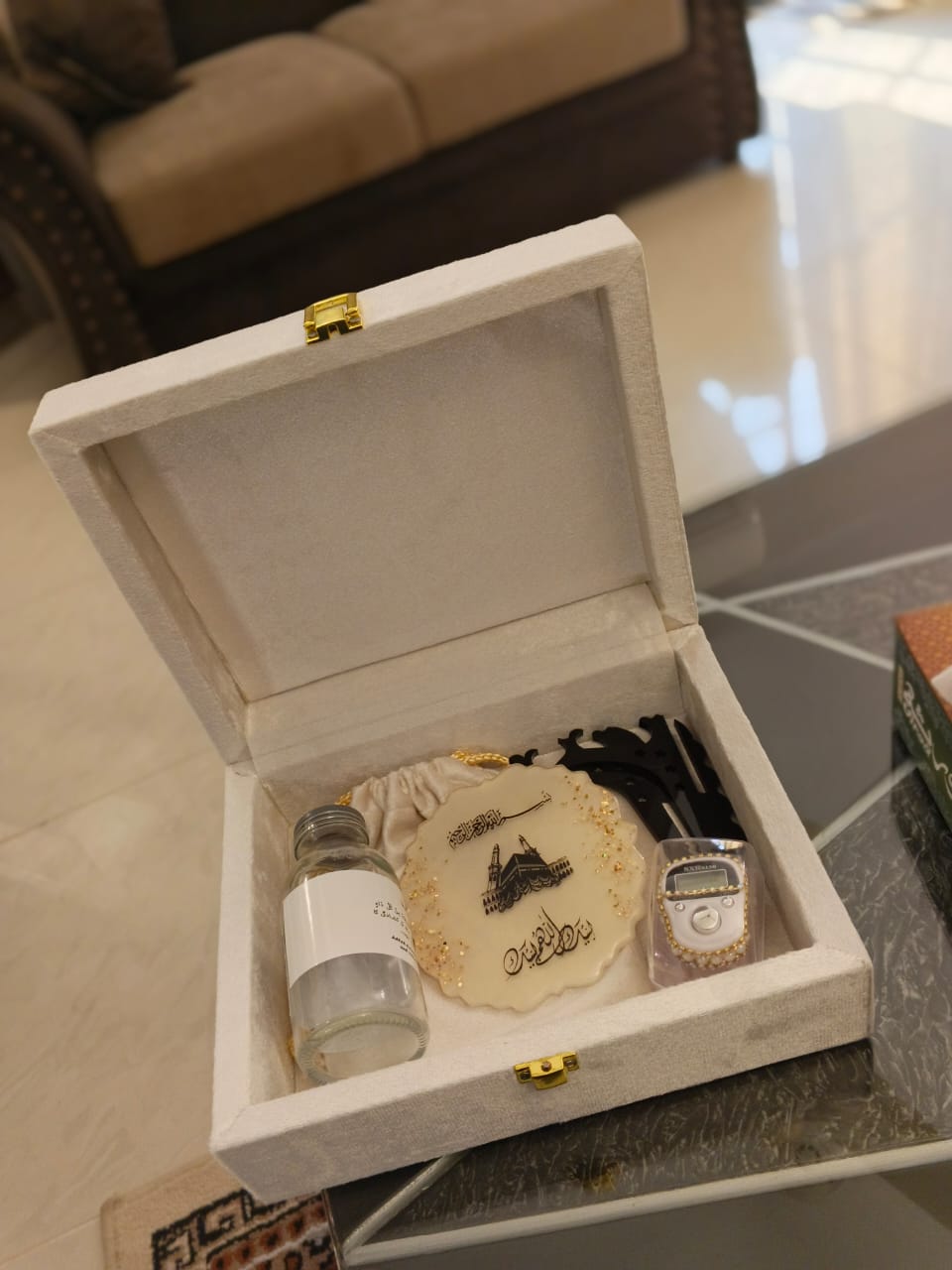 Umrah/Hajj Maqboolah tabarrukh Exclusive box and set
