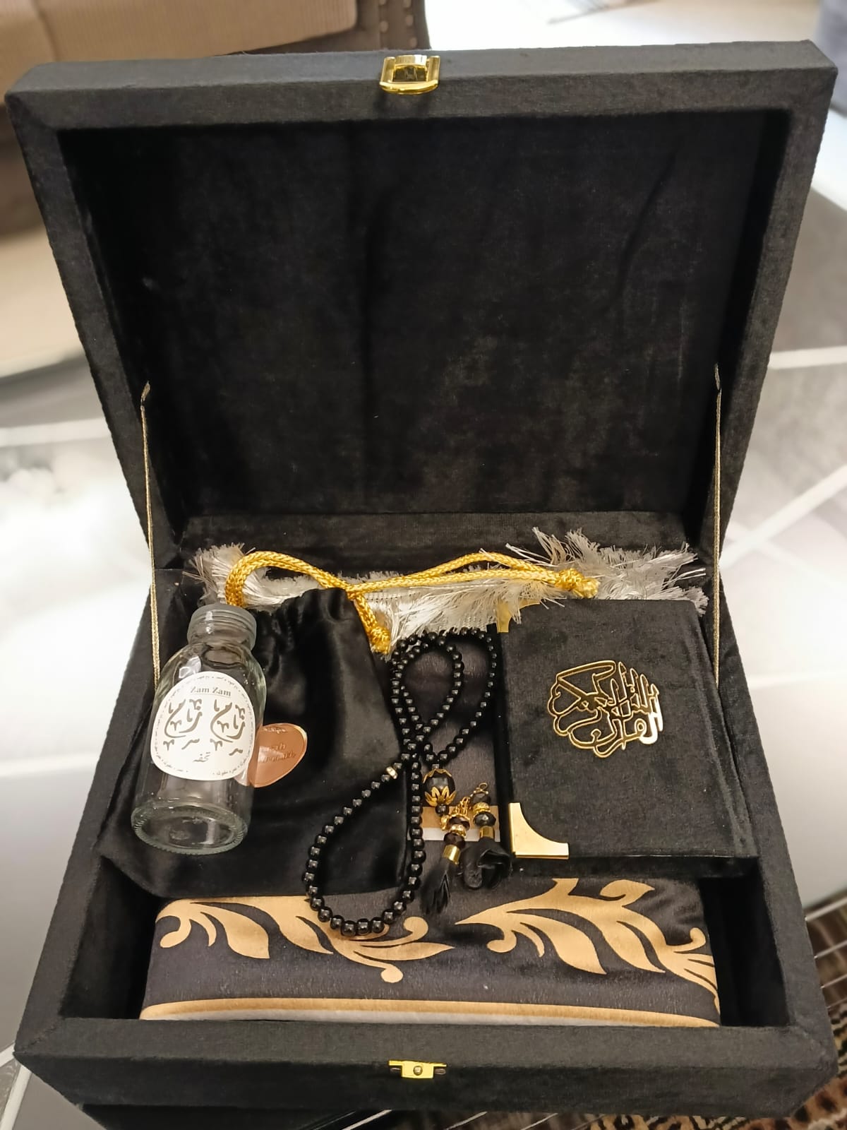 Hajj/Umrah wooden velvet Luxurious set