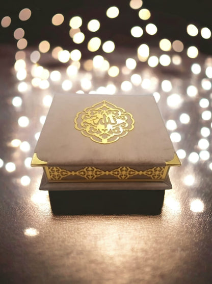 Velvet Cover Quran Elegent special design box With 33 Beats Tasbeeh Same Color Cap and Ittar