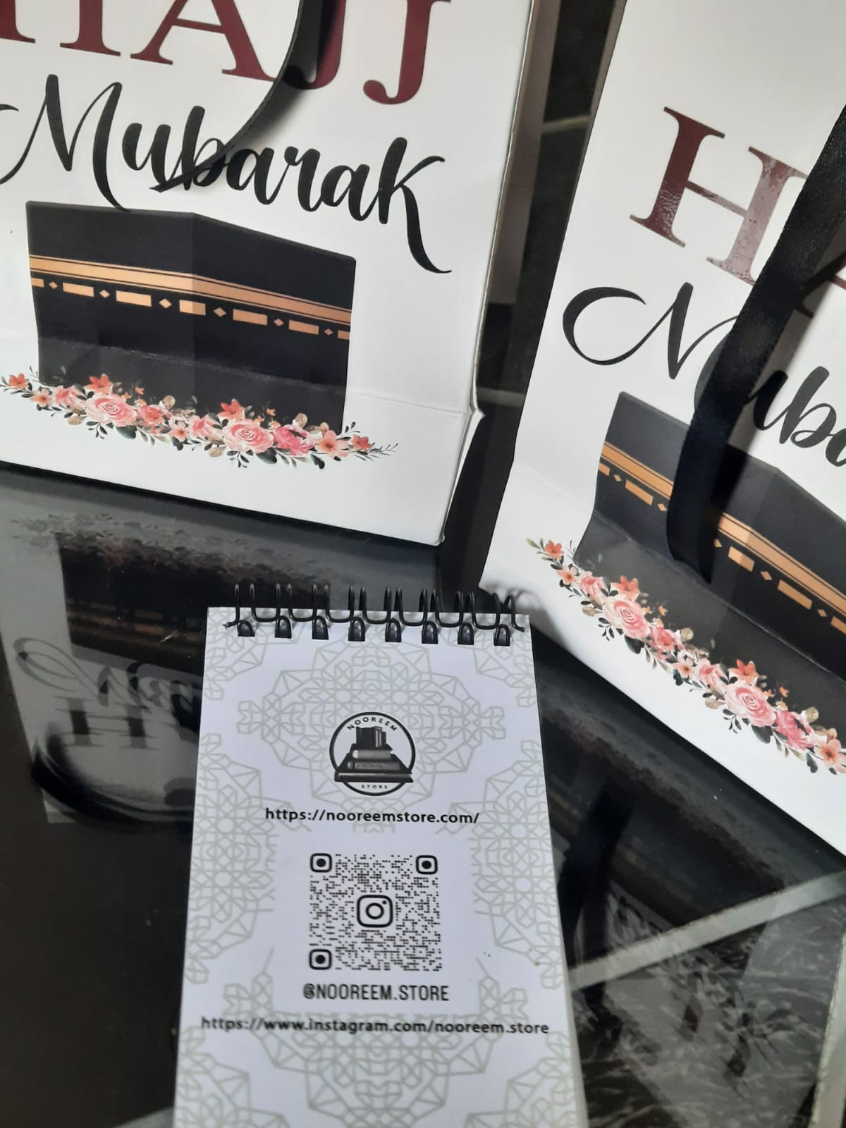 Hajj Duas booklet for hajj pilgrimage and gift for if a loved one for hajj