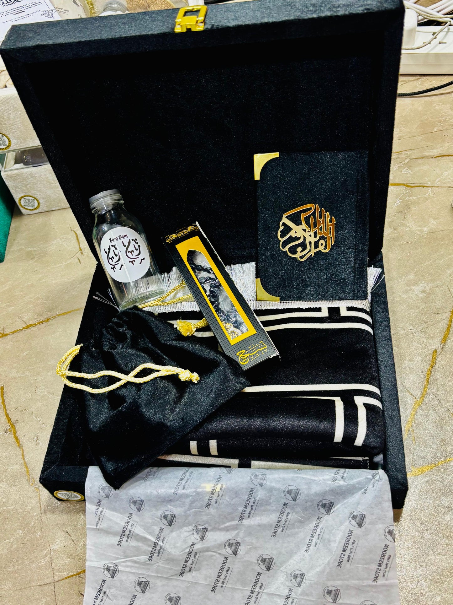 Hajj / Umrah Wooden Velvet Gift Set
