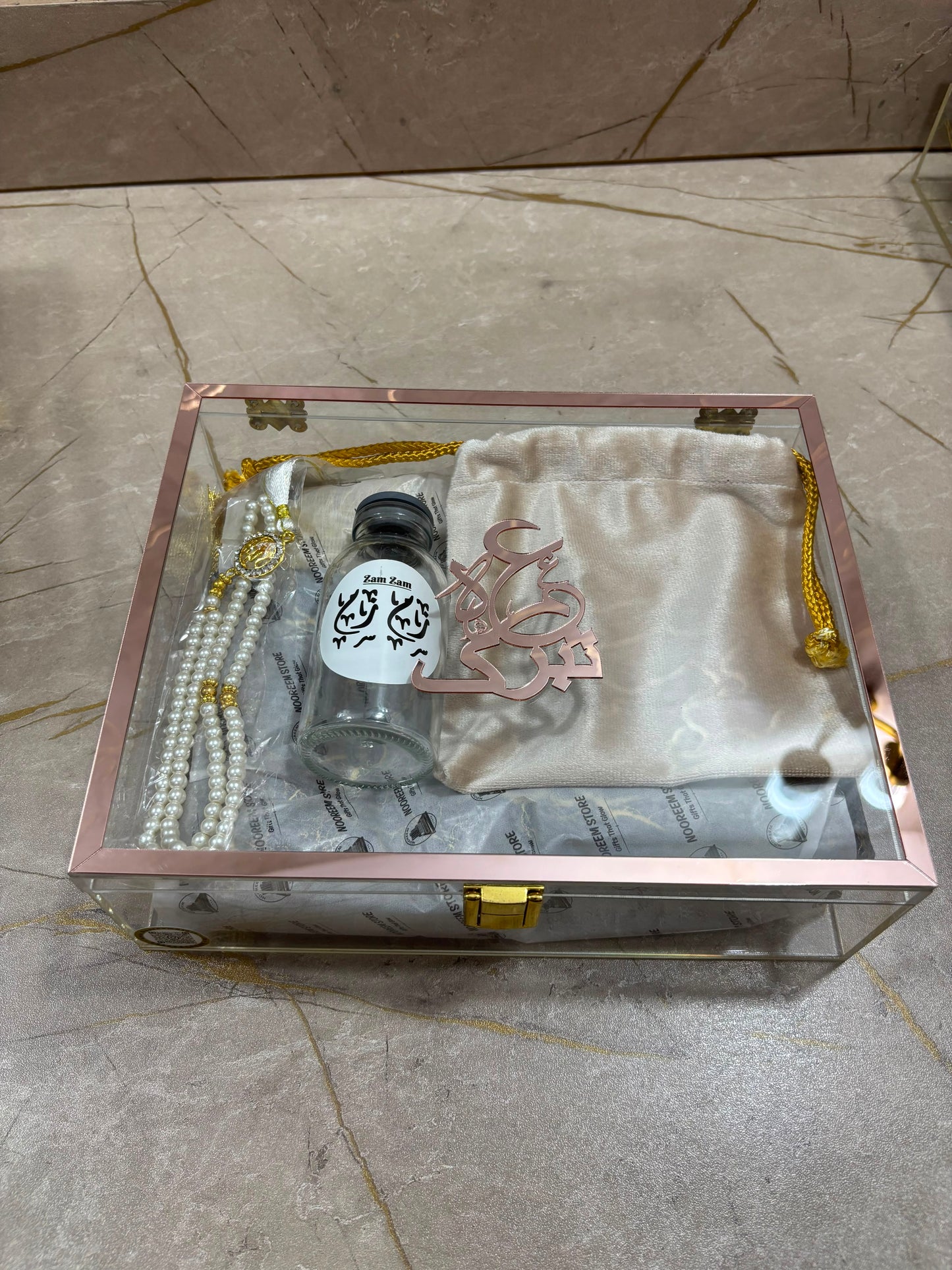 Hajj & Umrah Tabbaruk Acrylic Gift Set