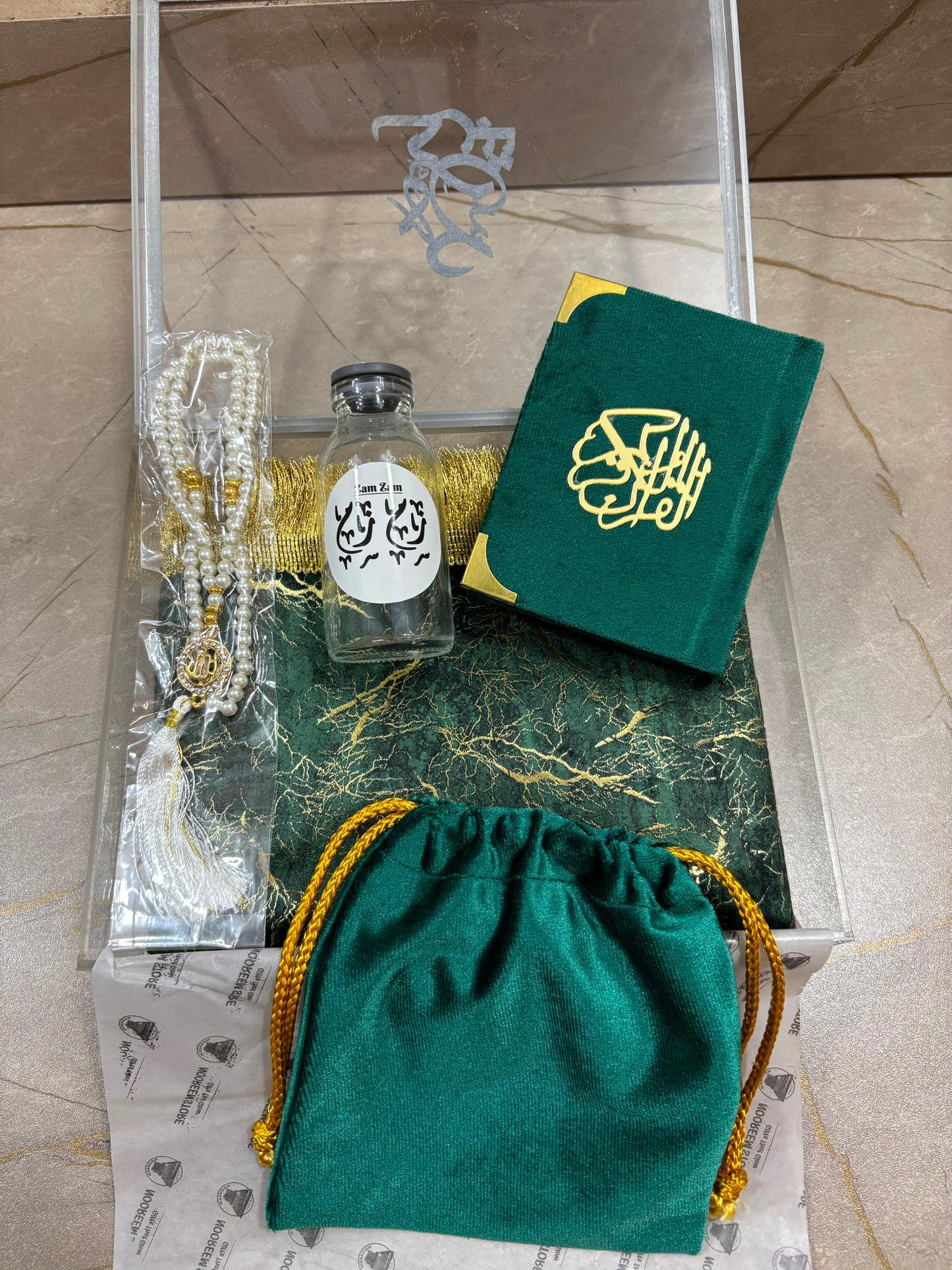 Hajj & Umrah Tabbaruk Acrylic Gift Set