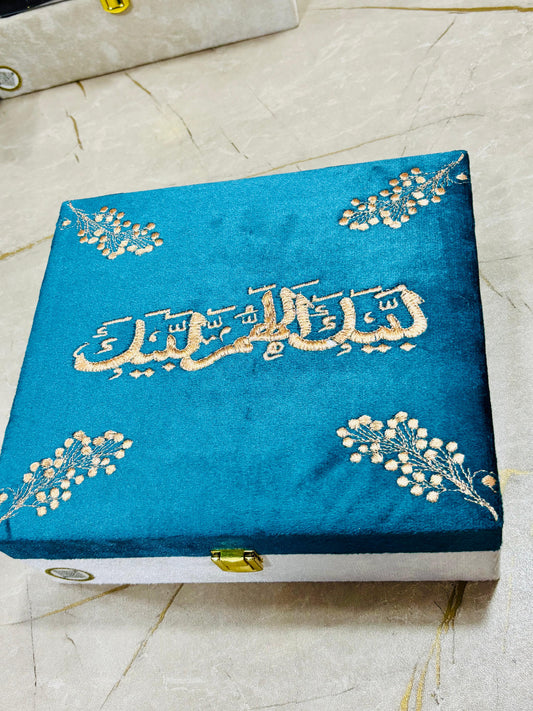 Wooden velvet excuiset Embroidered box