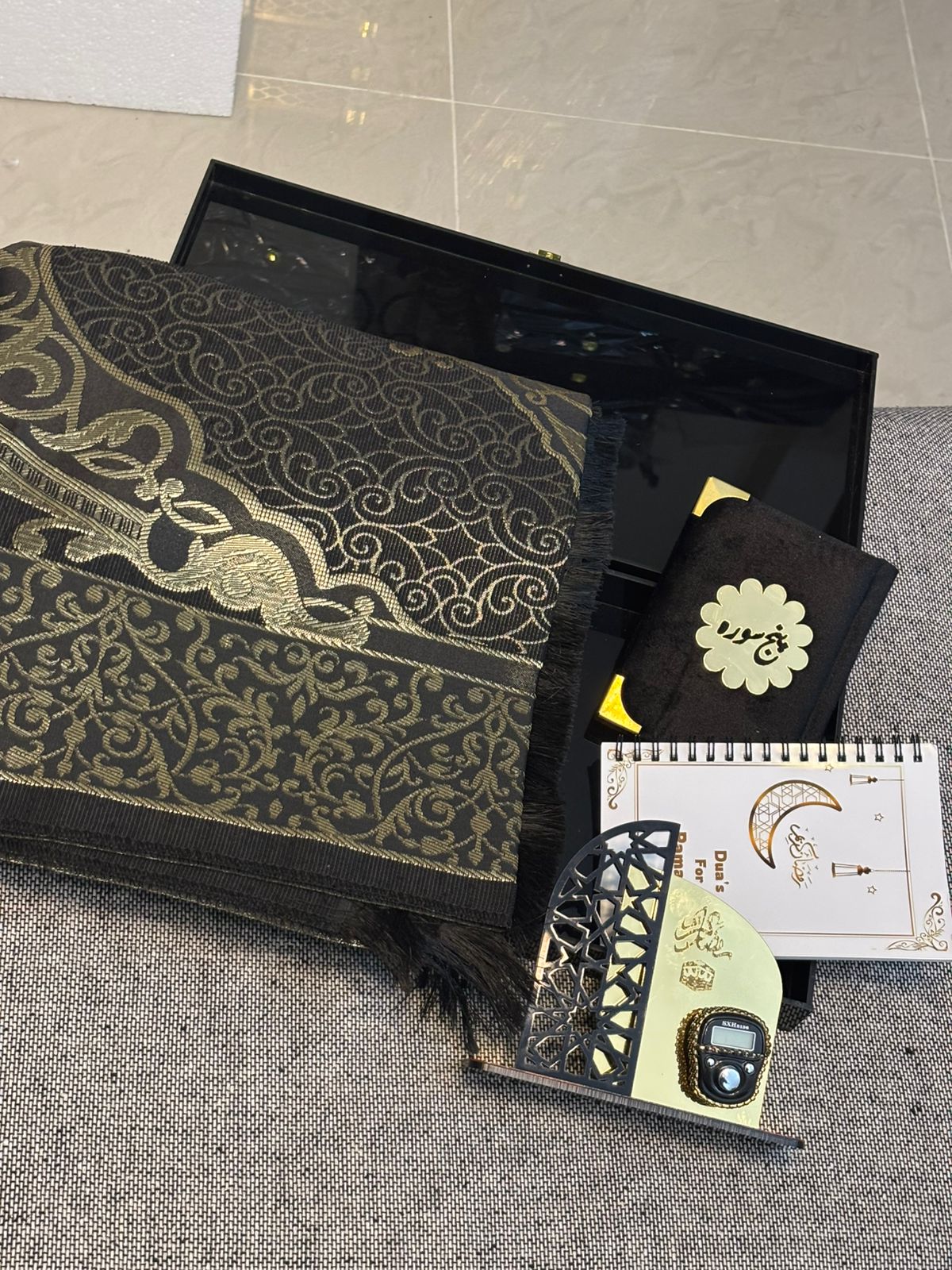 Ramadan Kareem Acrylic Gift Box